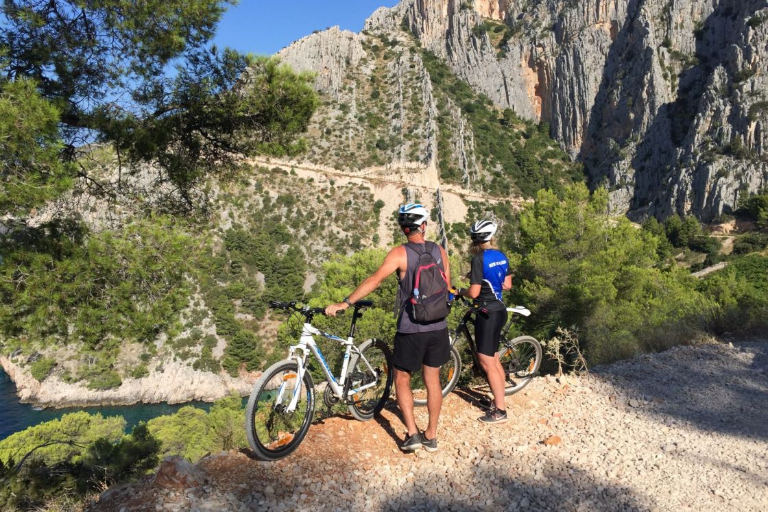 hvar cycling